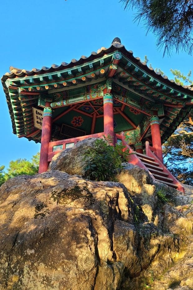 10 Things To Do In Buyeo 2024: UNESCO World Heritage City 19 Nakhwaam Rock in Busosanseong Fortress